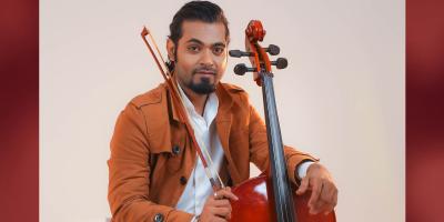 আরফিন রুমির ‘আঘাত’
